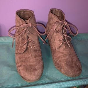 Charlotte Russe Booties Size 6